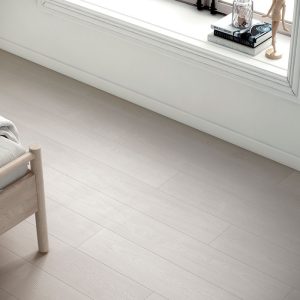 FINFLOOR EVOLVE AC5 ROBLE KALMAR BLANCO